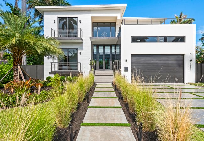 Villa/Dettached house in Miami - Flashstay | Villa Nautica